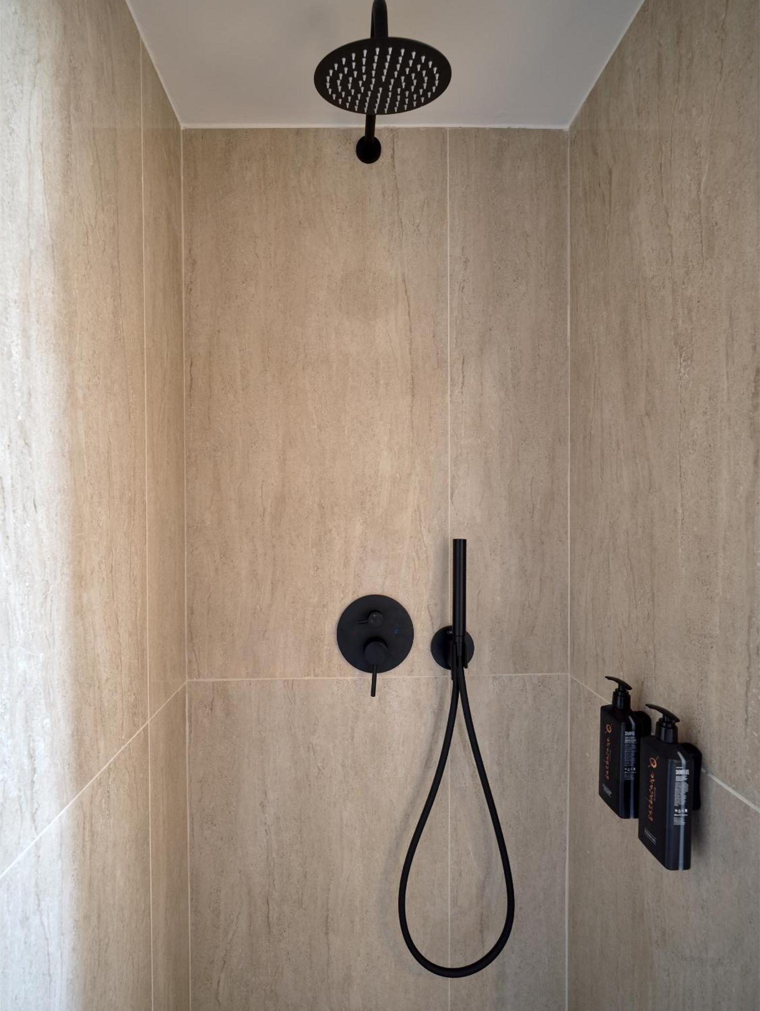 Haya Athens Loftie Suites 外观 照片